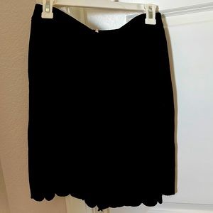 Brand new boutique skirt by Maison Jules. Cute scalloped bottom.